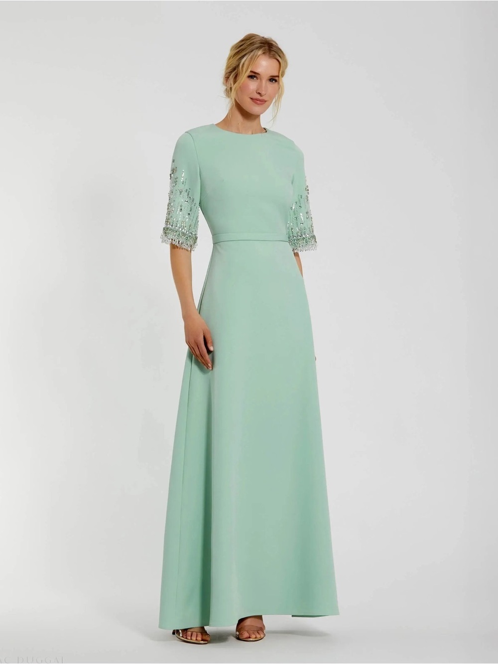 Mac Duggal 2270 Green Crepe A Line Gown With Beaded 3/4 Sleeves Size 16 NWOT